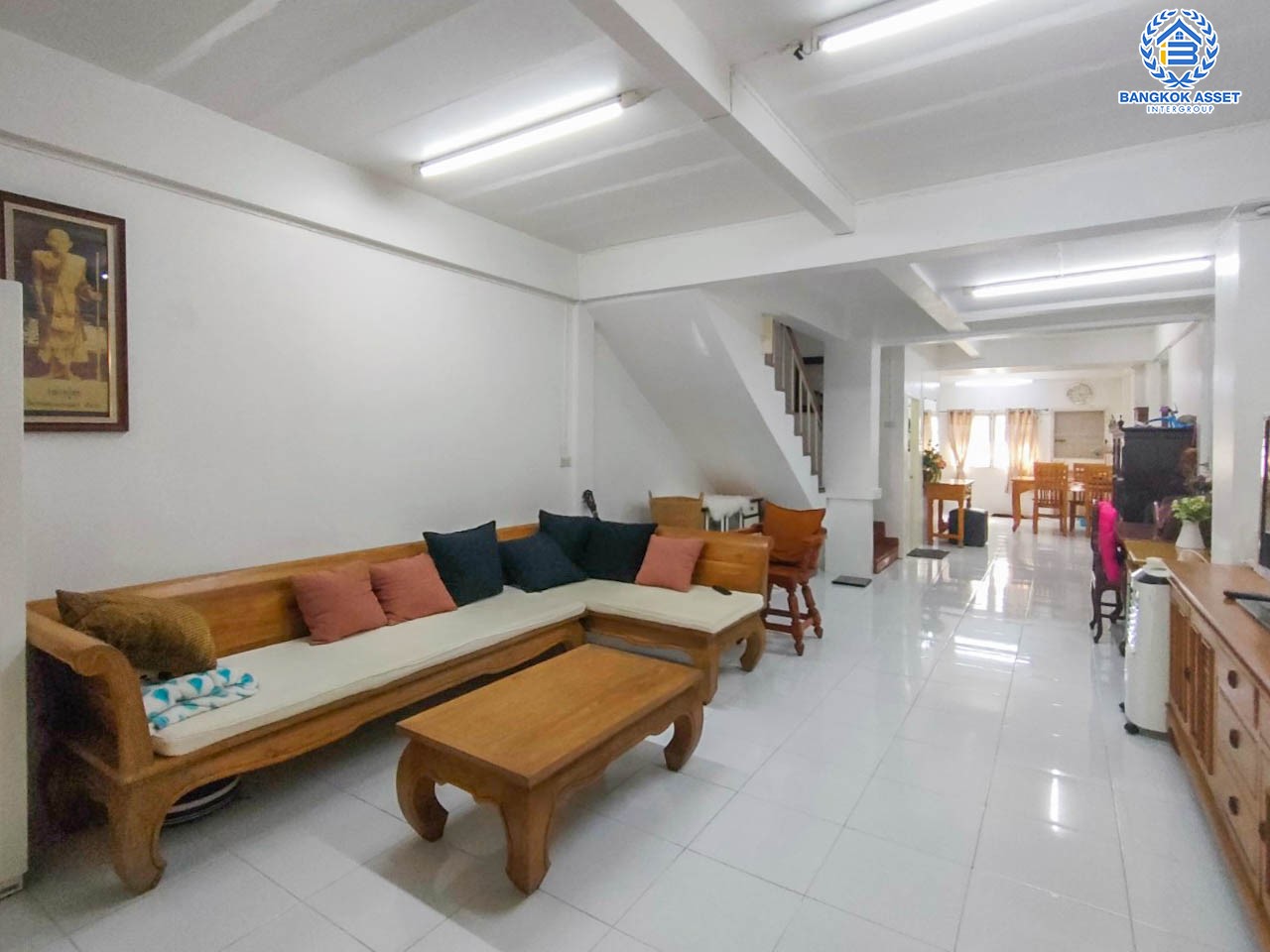 *****ทาวน์เฮ้าส์มือสอง กรุงเทพฯ ม.บ้านราณี2 ลาดปลาเค้า เนื้อที่ 17 ตร.ว. ฟังก์ชัน 2 ห้องนอน 2 ห้องน้ำ 1 ที่จอดรถ บ้านสวยพร้อมอยู่ บรรยากาศเงียบสงบ บนทำเลดี ใกล้เซ็นทรัลรามอินทรา และทางด่วน "รามอินทรา-อาจณรงค์"